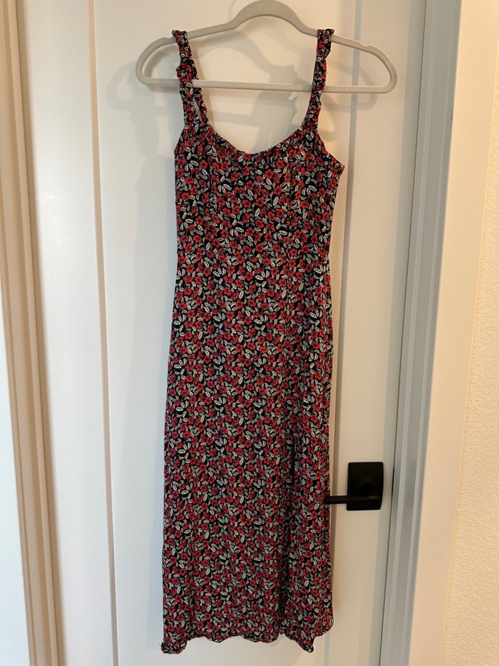 Floral Red Spaghetti-Strap Maxi Dress Zara flowers slit